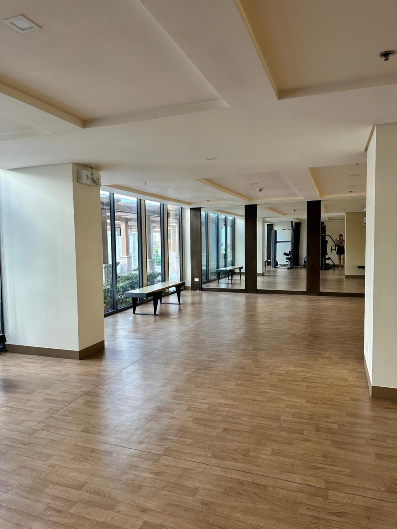 81 Newport Blvd Cluster 4 Unit B 3Rd Flr By Rechelle Nunag Pasay Exteriér fotografie