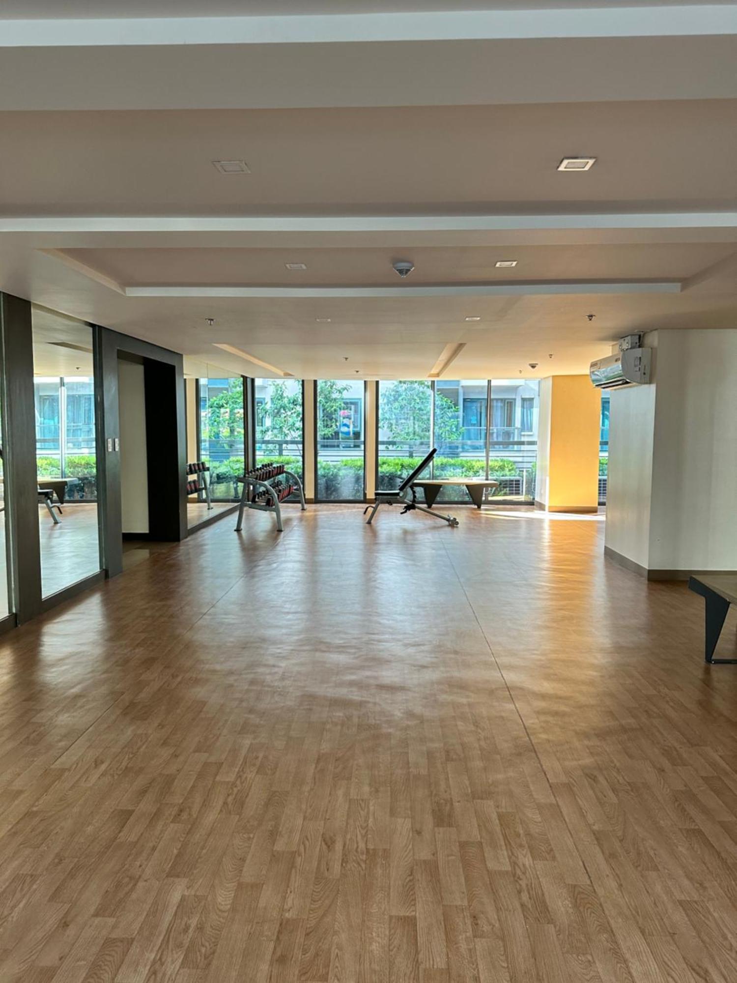81 Newport Blvd Cluster 4 Unit B 3Rd Flr By Rechelle Nunag Pasay Exteriér fotografie