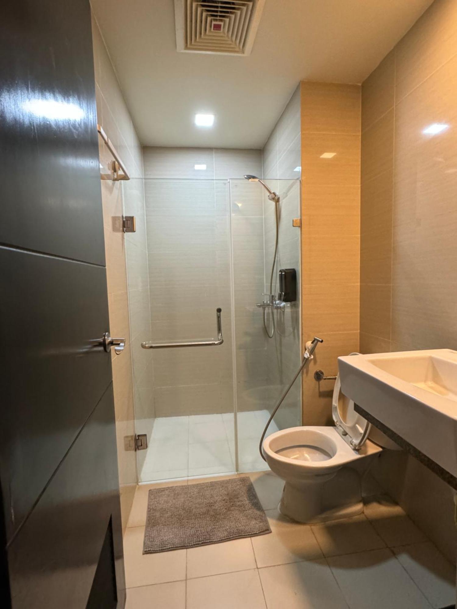 81 Newport Blvd Cluster 4 Unit B 3Rd Flr By Rechelle Nunag Pasay Exteriér fotografie