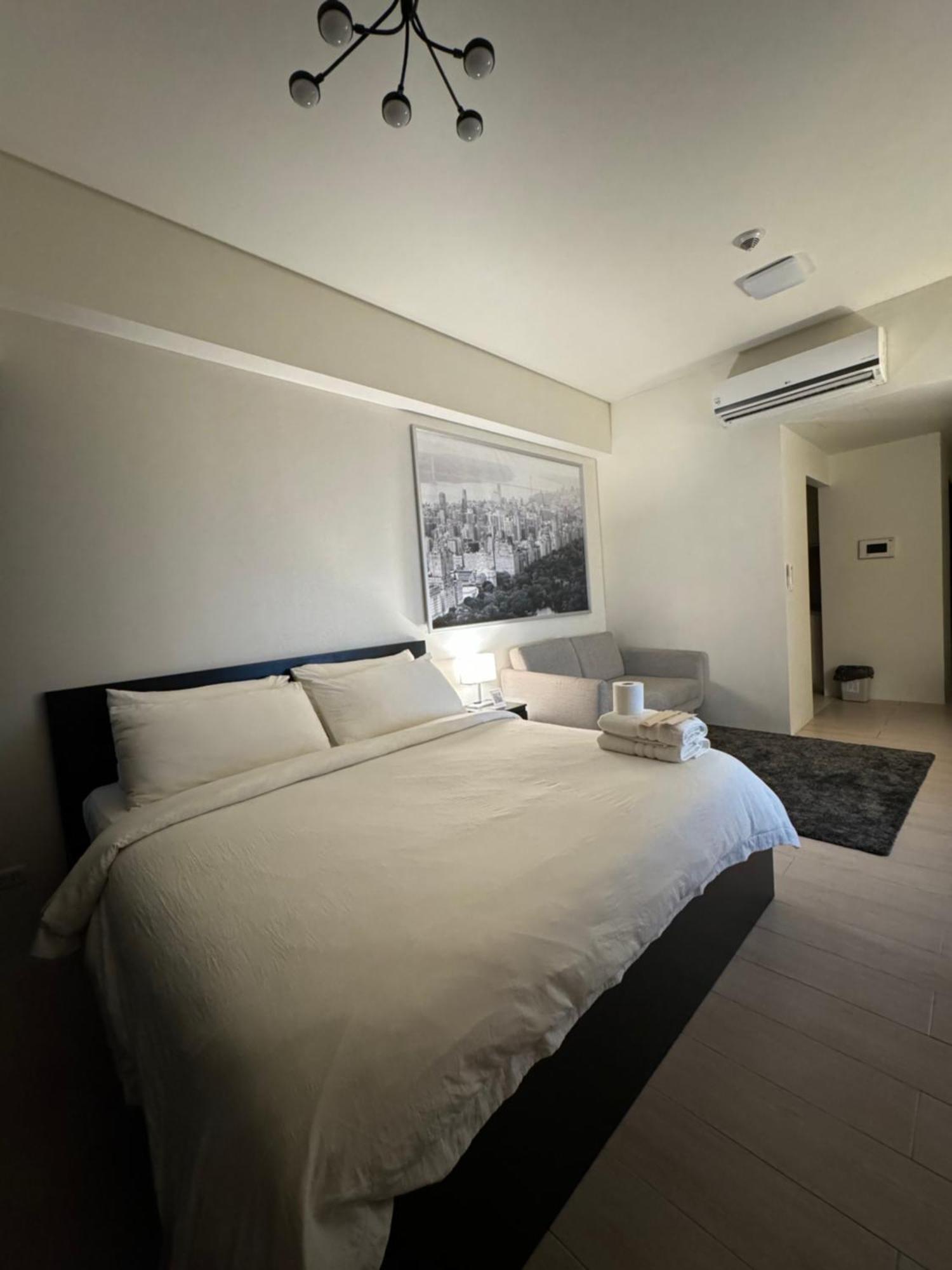81 Newport Blvd Cluster 4 Unit B 3Rd Flr By Rechelle Nunag Pasay Exteriér fotografie