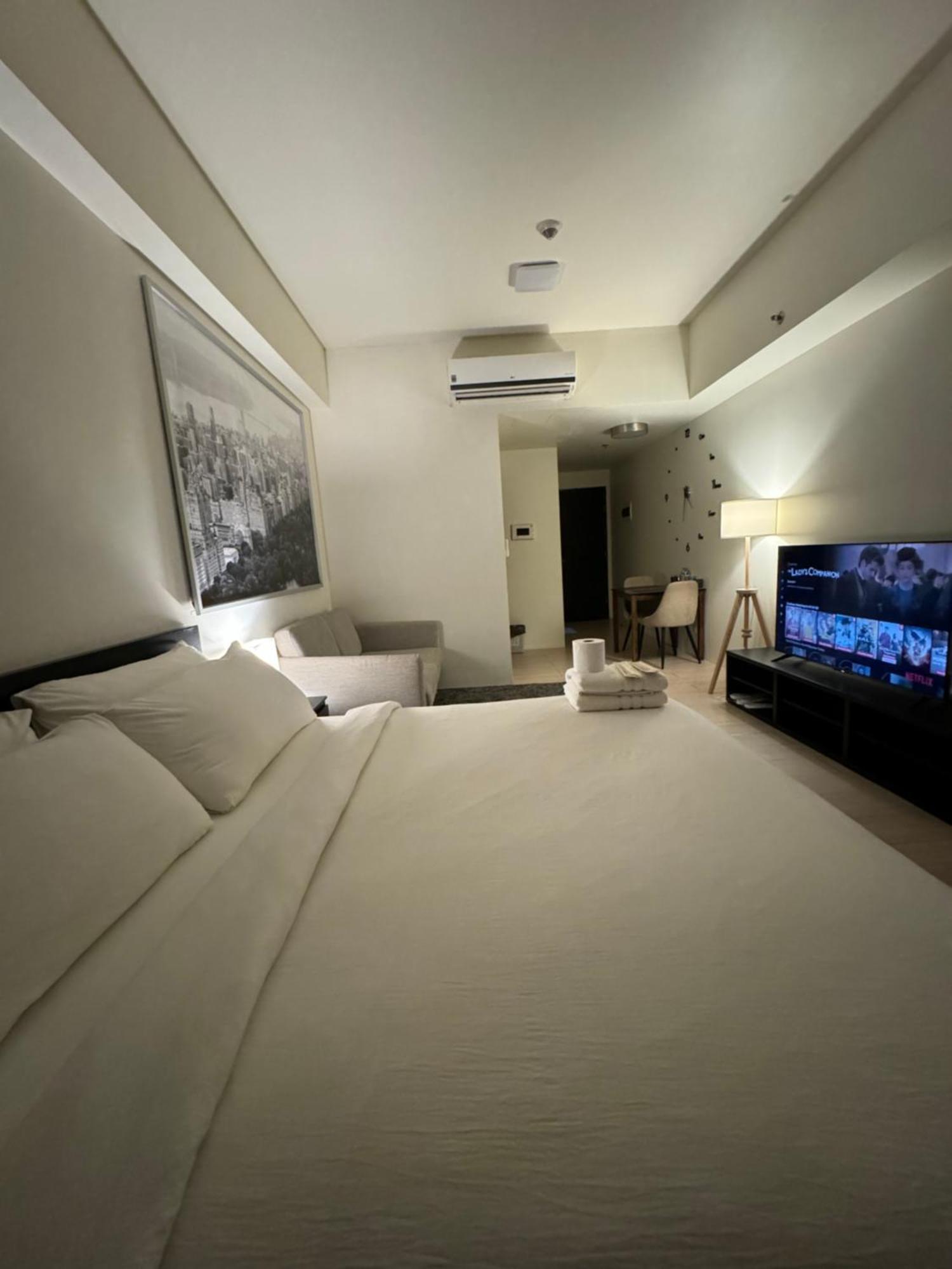 81 Newport Blvd Cluster 4 Unit B 3Rd Flr By Rechelle Nunag Pasay Exteriér fotografie